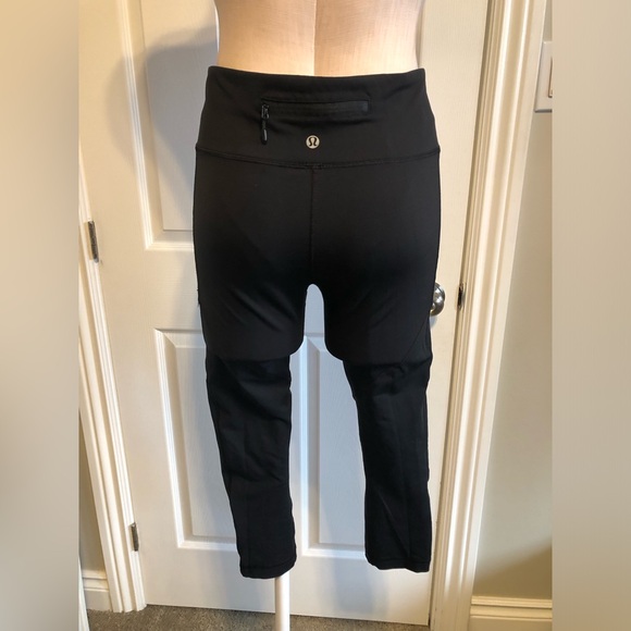 Lululemon Black High-Waisted Leggings size 8 - Picture 2 of 7